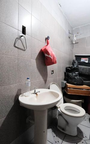 Casa à venda com 160m², 3 quartos e 7 vagasBanheiro 3