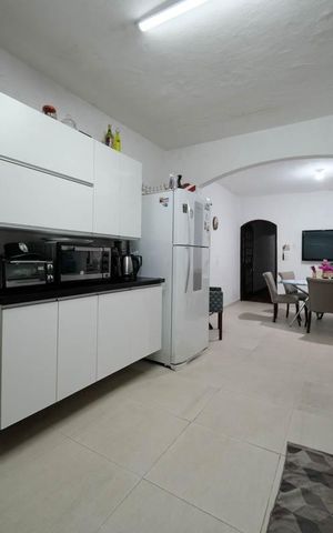 Casa à venda com 160m², 3 quartos e 7 vagasCozinha
