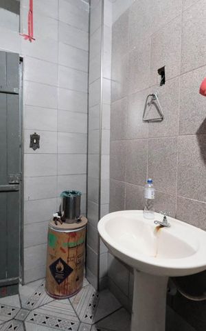 Casa à venda com 160m², 3 quartos e 7 vagasBanheiro 3