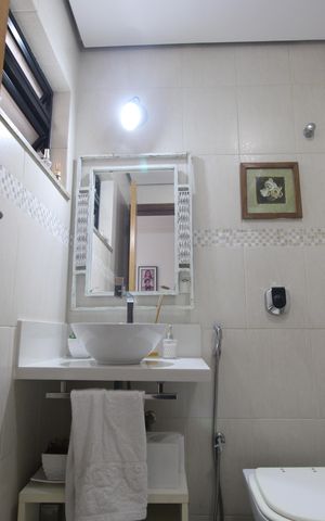 Apartamento à venda com 163m², 4 quartos e 2 vagasBanheiro social 1