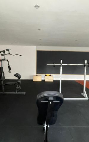 Apartamento para alugar com 40m², 2 quartos e sem vaga Apartamento para alugar com 40m², 2 quartos e sem vagaÁrea comum - Academia