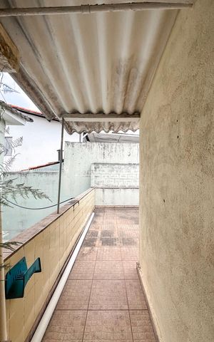 Casa à venda com 182m², 3 quartos e sem vaga Casa à venda com 182m², 3 quartos e sem vagaQuintal