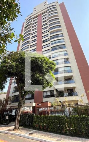 Apartamento à venda com 133m², 4 quartos e 3 vagas Apartamento à venda com 133m², 4 quartos e 3 vagasFachada do Prédio