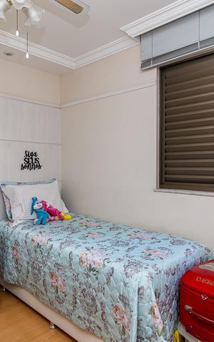 Apartamento à venda com 139m², 4 quartos e 2 vagas Apartamento à venda com 139m², 4 quartos e 2 vagasQuarto 2