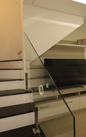 Apartamento à venda com 166m², 3 quartos e 2 vagasEscada