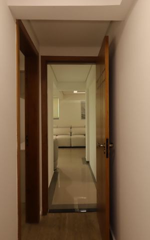 Apartamento à venda com 166m², 3 quartos e 2 vagasCorredor