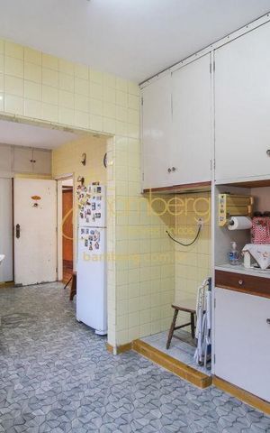 Casa à venda com 240m², 3 quartos e 4 vagasCozinha