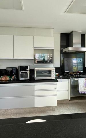 Apartamento à venda com 314m², 4 quartos e 5 vagas