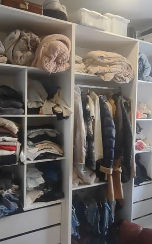 Casa à venda com 130m², 3 quartos e 6 vagas Casa à venda com 130m², 3 quartos e 6 vagasQuarto 1