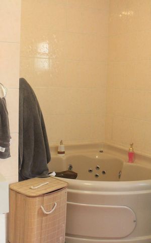 Casa à venda com 130m², 3 quartos e 6 vagasBanheiro da Suíte