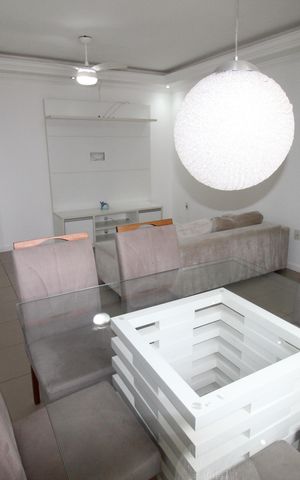 Apartamento para alugar com 77m², 3 quartos e 1 vagaSala