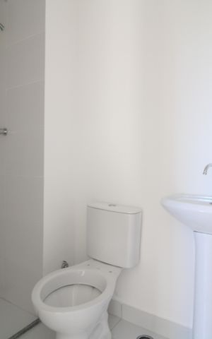Apartamento para alugar com 33m², 2 quartos e sem vagaBanheiro