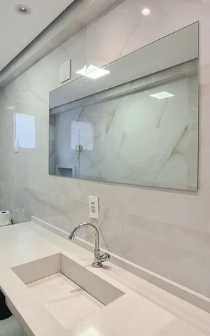 Apartamento à venda com 112m², 2 quartos e 1 vaga Apartamento à venda com 112m², 2 quartos e 1 vagaBanheiro Social