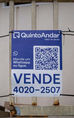 Apartamento à venda com 76m², 2 quartos e 1 vagaPlaquinha
