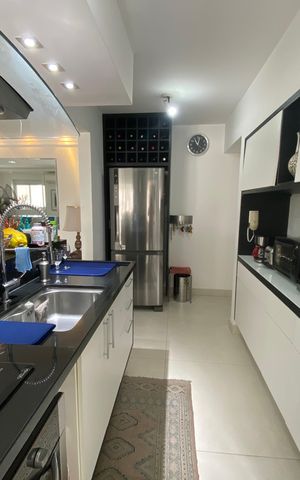 Apartamento à venda com 100m², 1 quarto e 2 vagas
