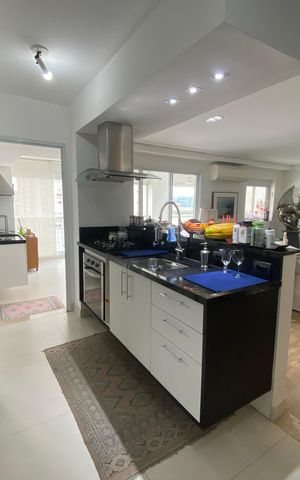 Apartamento à venda com 100m², 1 quarto e 2 vagas