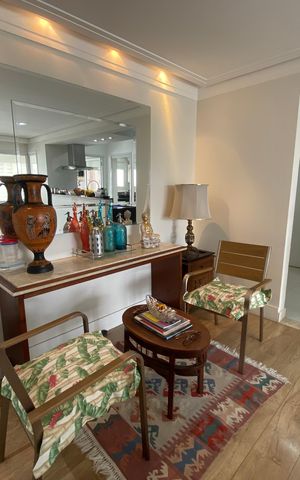Apartamento à venda com 100m², 1 quarto e 2 vagas