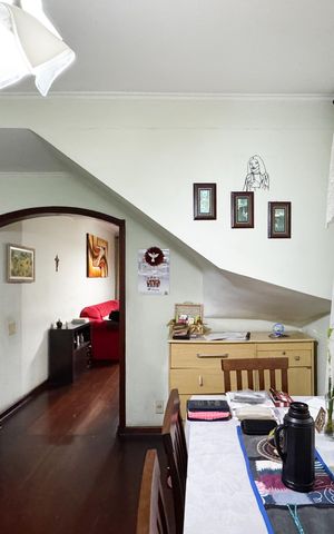 Casa à venda com 148m², 3 quartos e 2 vagas Casa à venda com 148m², 3 quartos e 2 vagasSala de Jantar