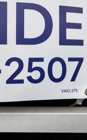 Casa à venda com 148m², 3 quartos e 2 vagas Casa à venda com 148m², 3 quartos e 2 vagasVAIO - 375