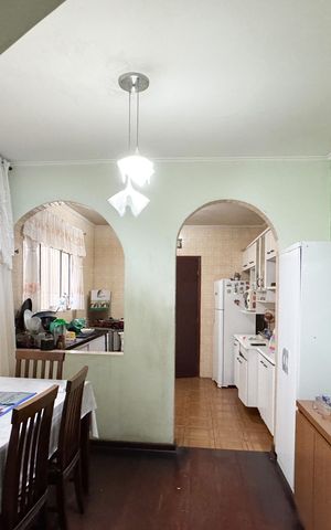 Casa à venda com 148m², 3 quartos e 2 vagas Casa à venda com 148m², 3 quartos e 2 vagasSala de Jantar