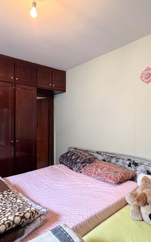 Casa à venda com 148m², 3 quartos e 2 vagas Casa à venda com 148m², 3 quartos e 2 vagasSuíte