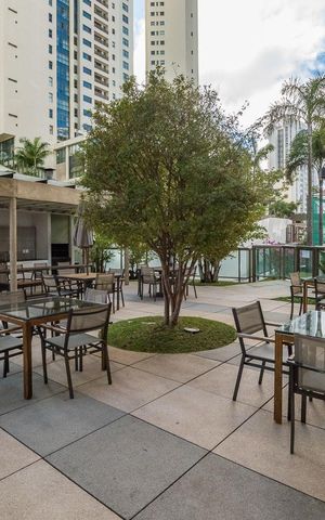 Apartamento para alugar com 201m², 3 quartos e 4 vagas Apartamento para alugar com 201m², 3 quartos e 4 vagasÁrea comum - Churrasqueira