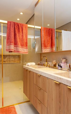 Casa para alugar com 210m², 3 quartos e 3 vagasBanheiro da Suíte