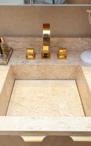 Casa para alugar com 210m², 3 quartos e 3 vagasBanheiro da Suíte