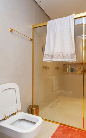 Casa para alugar com 210m², 3 quartos e 3 vagasBanheiro da Suíte
