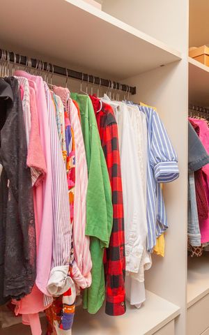Casa para alugar com 210m², 3 quartos e 3 vagasCloset da suíte