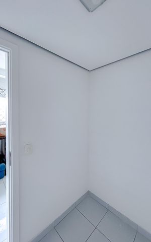Apartamento à venda com 202m², 5 quartos e 4 vagasQuarto de Serviço