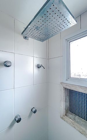 Apartamento à venda com 202m², 5 quartos e 4 vagasBanheiro da Suíte 3
