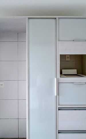 Apartamento à venda com 202m², 5 quartos e 4 vagasCozinha - Armários