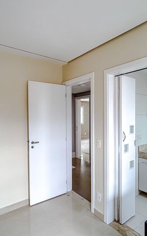 Apartamento à venda com 202m², 5 quartos e 4 vagasQuarto 3 - Suíte