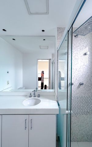 Apartamento à venda com 202m², 5 quartos e 4 vagasBanheiro da Suíte 4