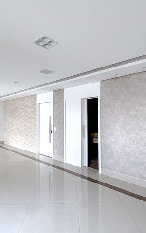 Apartamento à venda com 202m², 5 quartos e 4 vagasSala