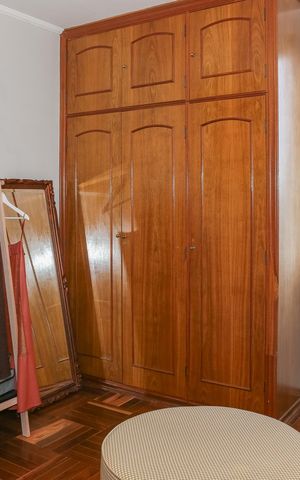 Apartamento à venda com 445m², 4 quartos e 4 vagas Apartamento à venda com 445m², 4 quartos e 4 vagasQuarto 2