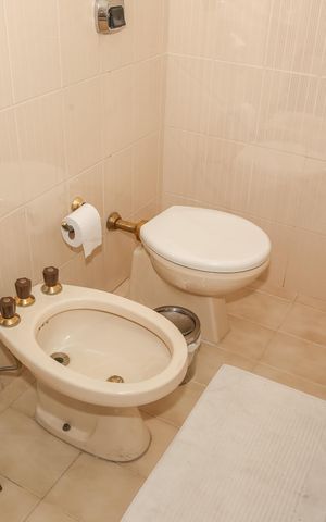 Apartamento à venda com 445m², 4 quartos e 4 vagas Apartamento à venda com 445m², 4 quartos e 4 vagasBanheiro Social