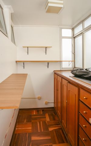 Apartamento à venda com 445m², 4 quartos e 4 vagas Apartamento à venda com 445m², 4 quartos e 4 vagasQuarto 3