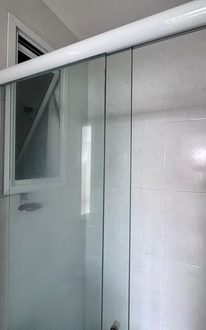 Apartamento à venda com 77m², 3 quartos e 1 vaga Apartamento à venda com 77m², 3 quartos e 1 vagaSuíte - Banheiro
