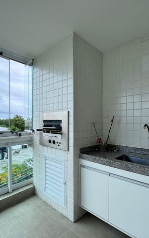 Apartamento à venda com 77m², 3 quartos e 1 vaga Apartamento à venda com 77m², 3 quartos e 1 vagaVaranda