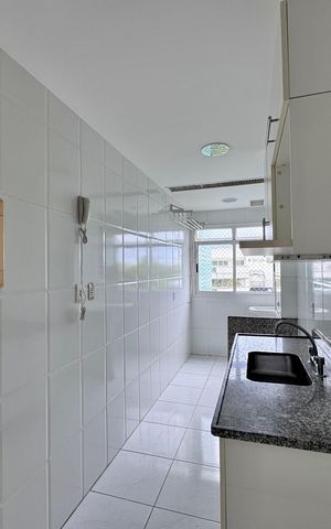 Apartamento à venda com 77m², 3 quartos e 1 vaga Apartamento à venda com 77m², 3 quartos e 1 vagaCozinha e Área de Serviço