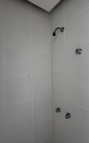 Apartamento à venda com 77m², 3 quartos e 1 vaga Apartamento à venda com 77m², 3 quartos e 1 vagaCozinha e Área de Serviço - Banheiro