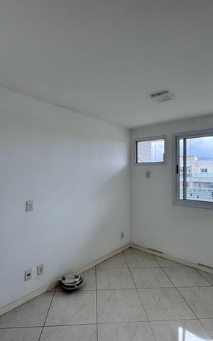Apartamento à venda com 77m², 3 quartos e 1 vaga Apartamento à venda com 77m², 3 quartos e 1 vagaSuíte