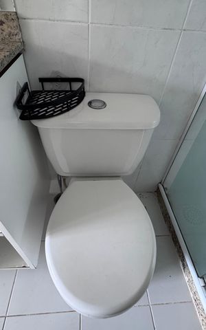 Apartamento à venda com 77m², 3 quartos e 1 vaga Apartamento à venda com 77m², 3 quartos e 1 vagaSuíte - Banheiro