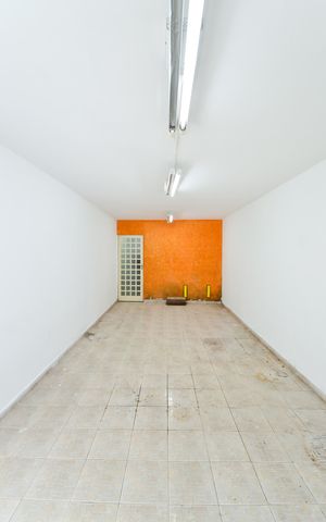 Casa à venda com 116m², 2 quartos e 3 vagasGaragem