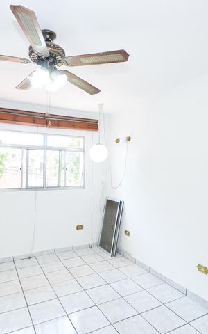 Casa à venda com 116m², 2 quartos e 3 vagasSala