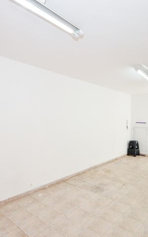 Casa à venda com 116m², 2 quartos e 3 vagasGaragem