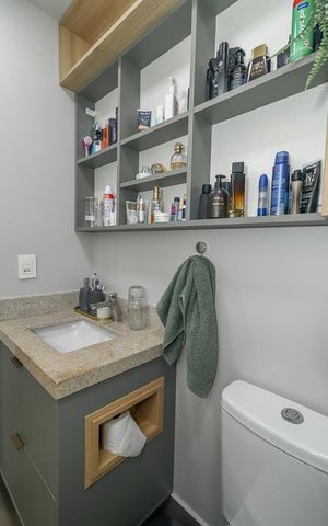 Apartamento à venda com 82m², 3 quartos e 2 vagasBanheiro da Suíte