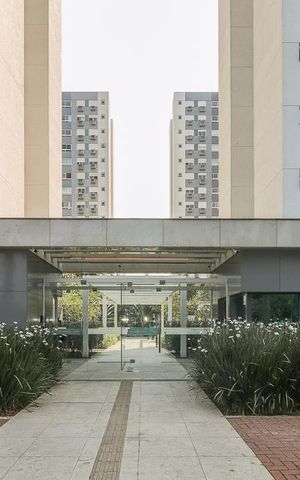 Apartamento à venda com 82m², 3 quartos e 2 vagasFachada e portaria